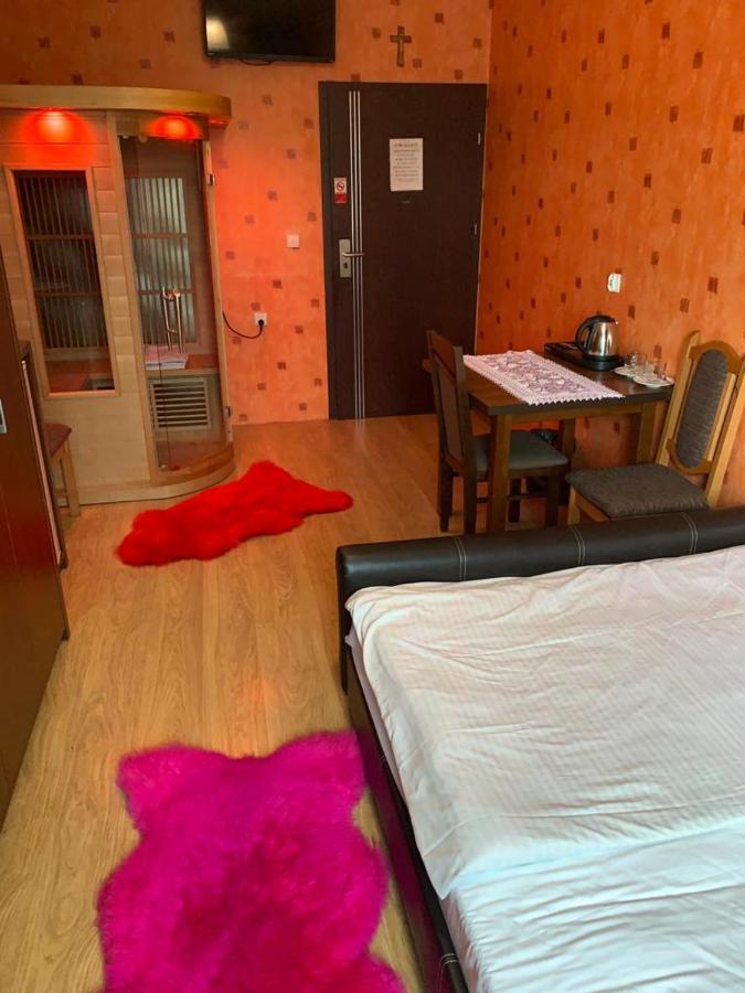 Mpark Noclegi Slask Myslowice Ngoại thất bức ảnh